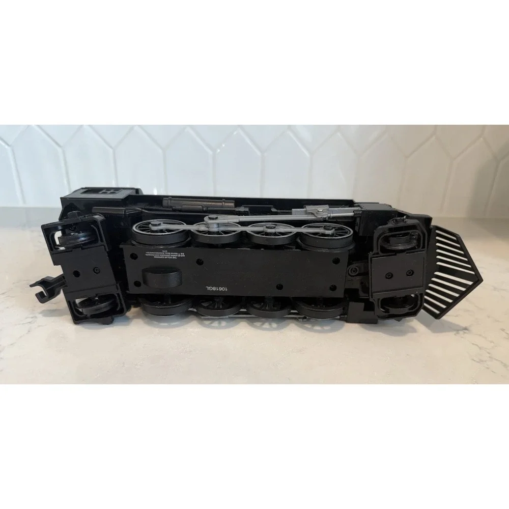 Lionel Polar Express Train Engine Locomotive 1225 Model 711795 Battery G Scale